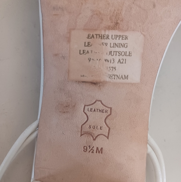 Tory Burch Mini Benton Knotted Ankle Strap Leather Sandal - Picture 5 of 5